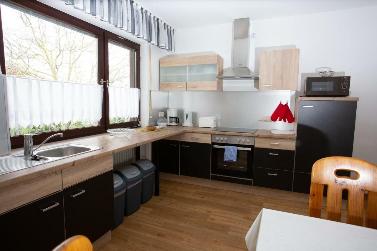 Gaestehaus Am Vogelsang Kerpen  Bilik gambar